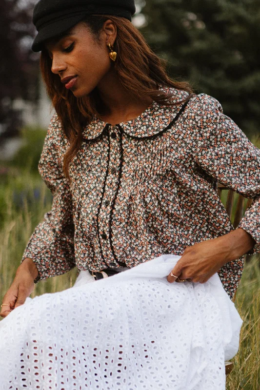 Betty Long Sleeve Blouse in Dark Floral Sweetheart Neck Blouse