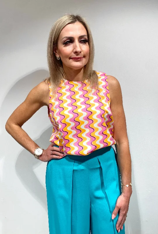 Ofanto Sleeveless Blouse Embroidered Floral Blouse