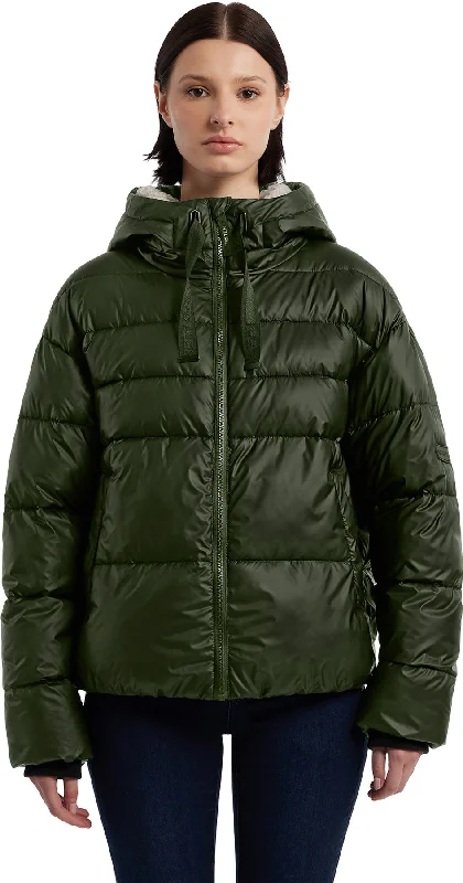 Admiral Marshmallow Cropped Puffer Jacket - Women's|-|Manteau matelassé écourté Admiral Marshmallow - Femme Print Jacquard Patchwork Admiral Marshmallow Cropped Puffer Jacket - Women's|-|Manteau matelassé écourté Admiral Marshmallow - Femme Print Jacquard Patchwork