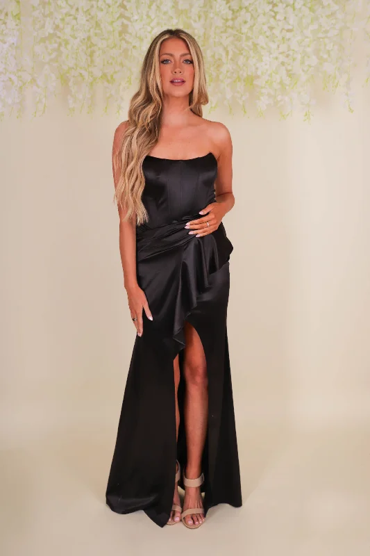 A Night Of Elegance Maxi Dress Cozy Spaghetti Strap Maxi Dress