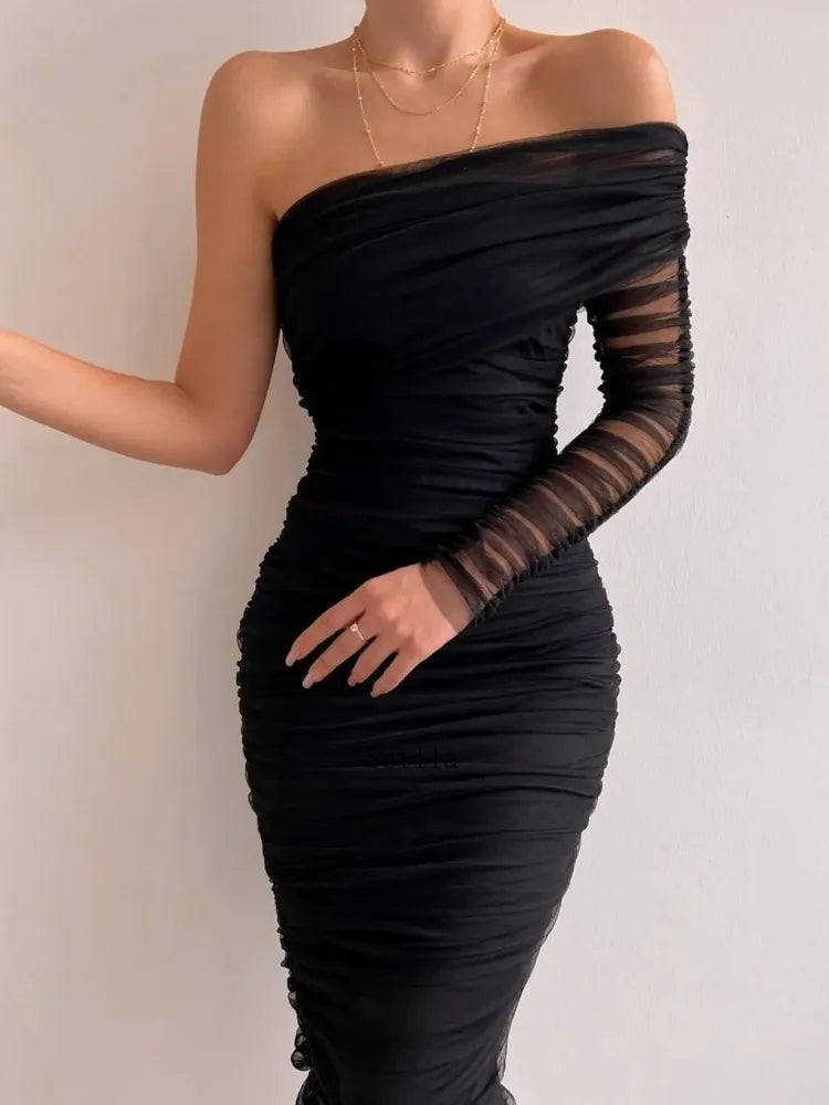 Backless Gown Ruched Sleeveless White Maxi Dress Elegant Lace-Up Maxi Dress