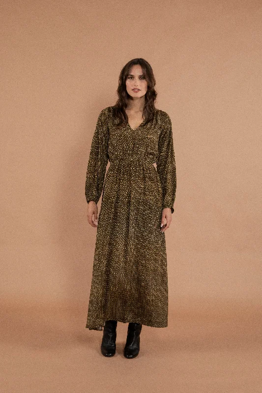 Aashvi V-Neck Maxi Dress Fashionable Maxi Dress with Fringe