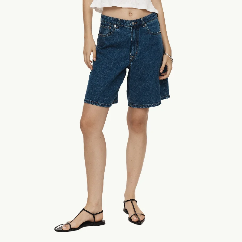 Relaxed Jean Short - Heritage Blue Fashionable White Denim Jeans