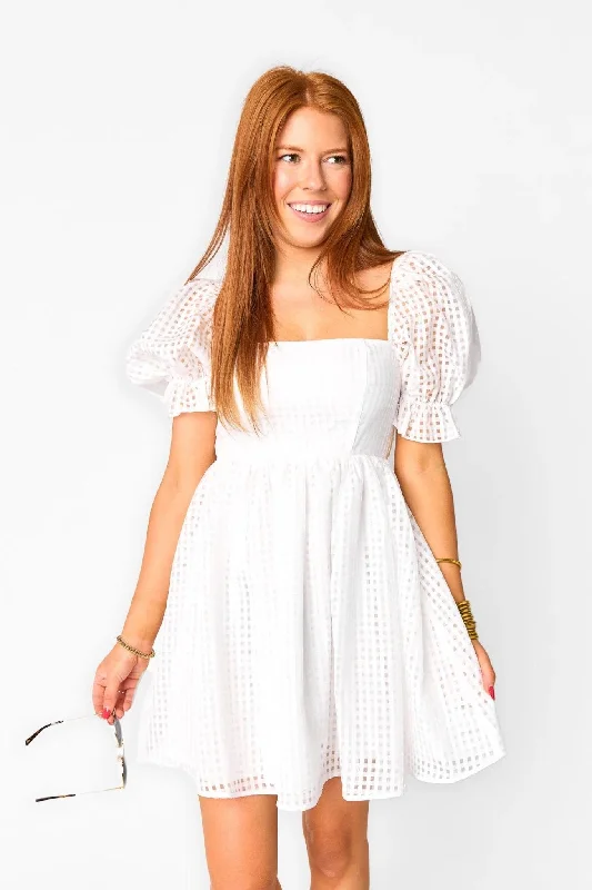 buddy love: Faye Babydoll Mini Dress Cozy Knitted Mini Dress