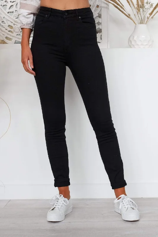 A High Skinny Ankle Basher Jean Black Magic Comfortable Mid-Rise Jeans