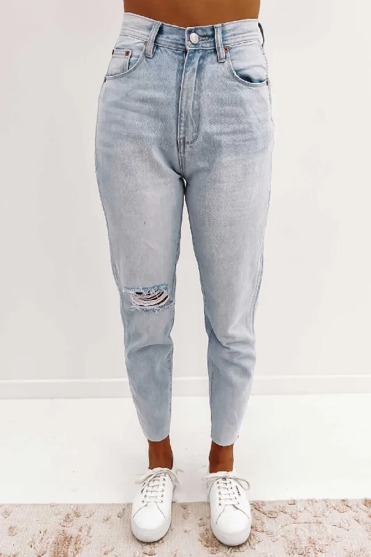 Meet My Mum Jean Take A Chance Trash Fashionable Straight Cut Jeans