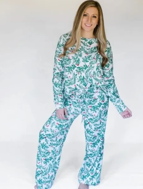 MARY SQUARE ANNIE BERRIES & BOXWOOD PANTS SET Classic Straight-Leg Pants