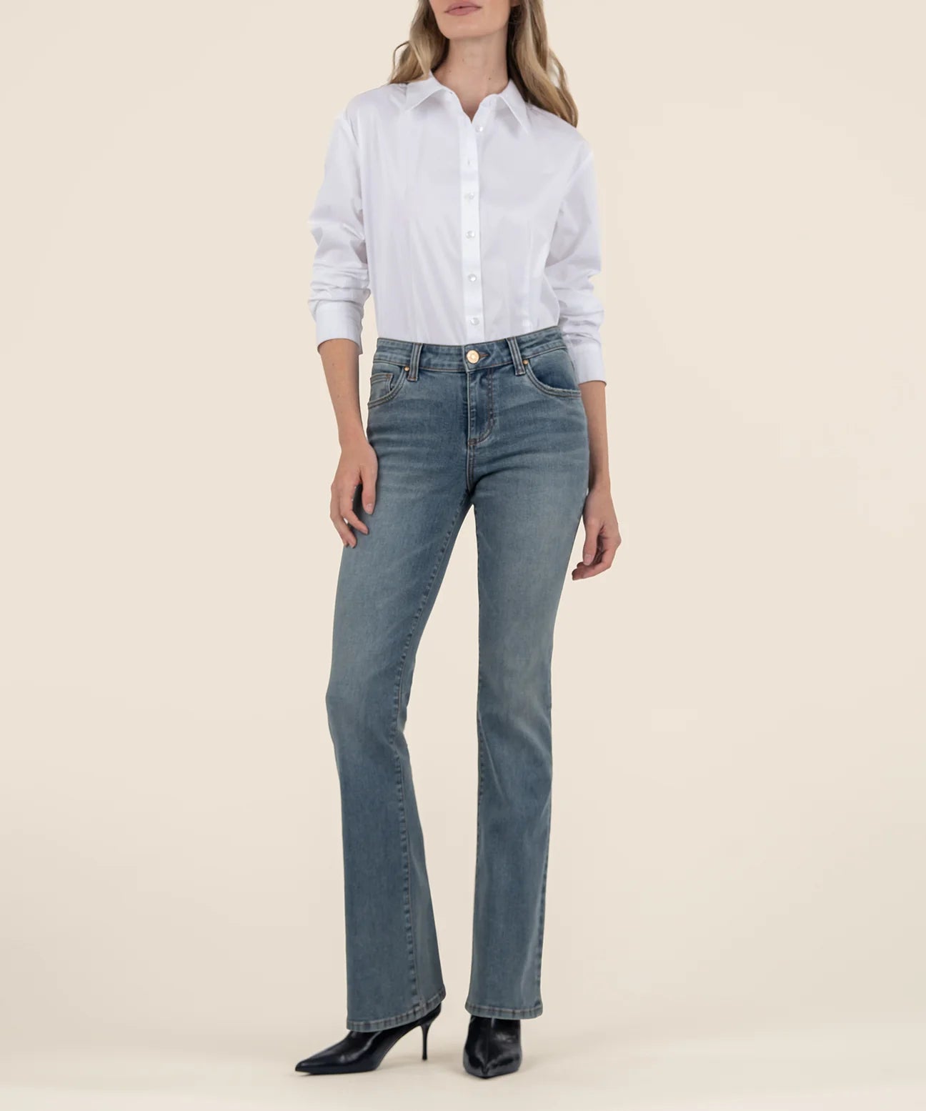 Natalie Mid Rise Flare Pants by Kut from the Kloth in Worthy Wash Classic Cropped Pants